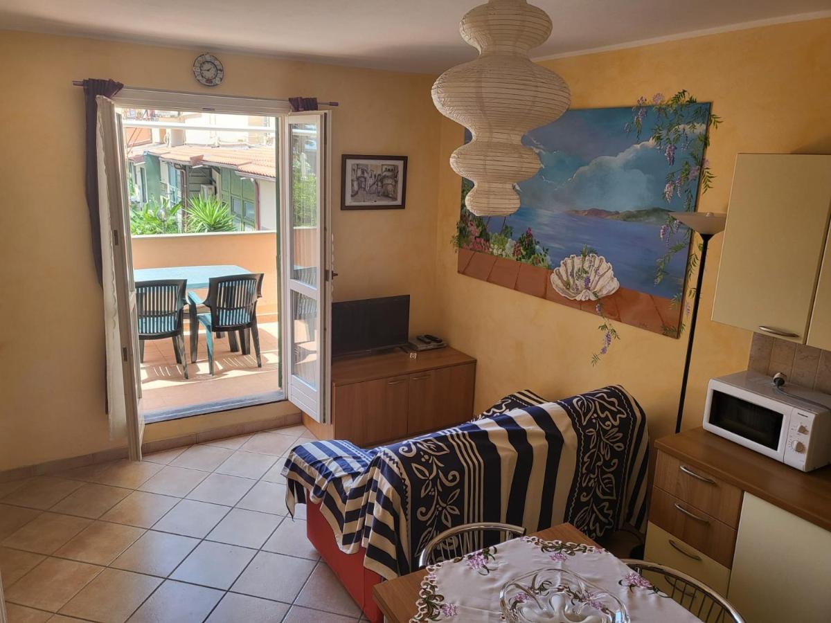 The Shell Apartment Bordighera Exterior foto