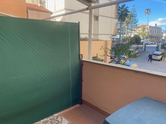 The Shell Apartment Bordighera Exterior foto